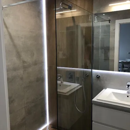 Апартаменти Cztery Pory Roku - 4 Seasons Колобжег